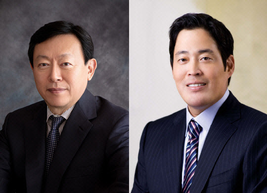 신동빈(왼쪽) 롯데그룹 회장과 정용진 신세계그룹 부회장. <각 사 제공>